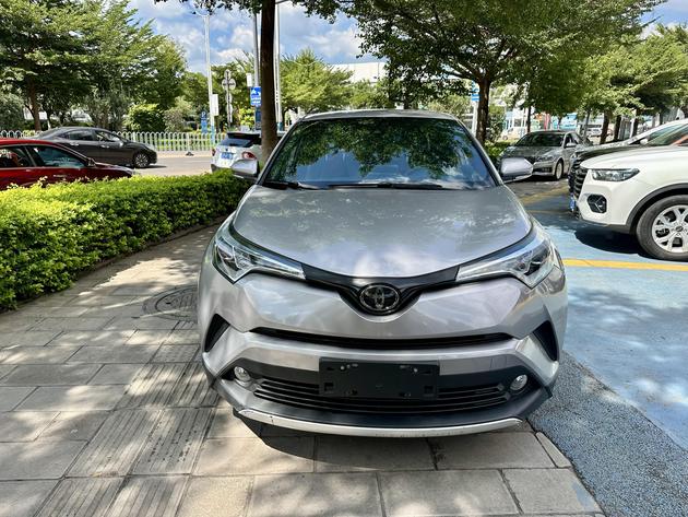 r1014131-toyota-izoa-2019_0