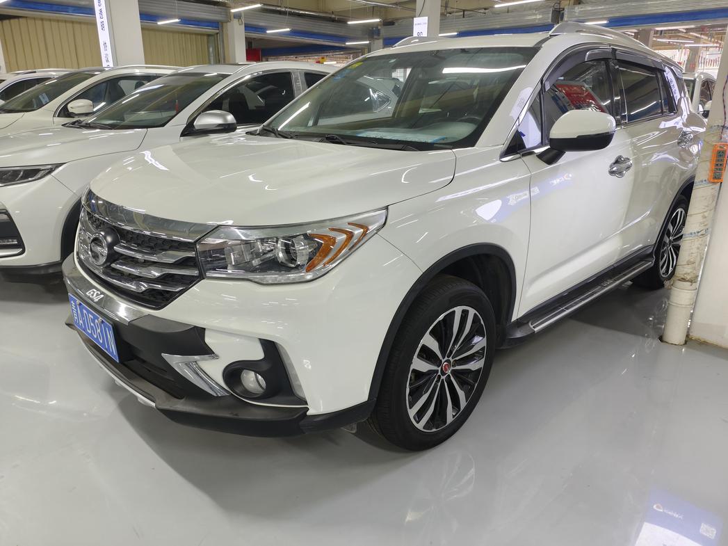 r1014286-trumpchi-gs4-2016_0