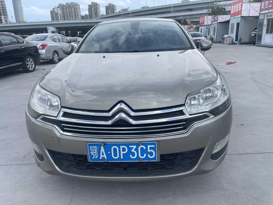 r1014425-citroen-c5-2014_0