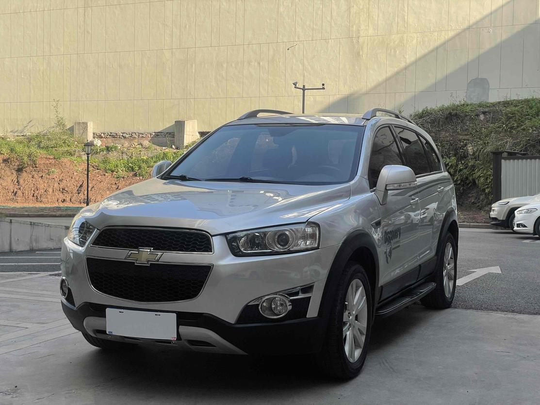 r1014440-chevrolet-captiva-2013_0