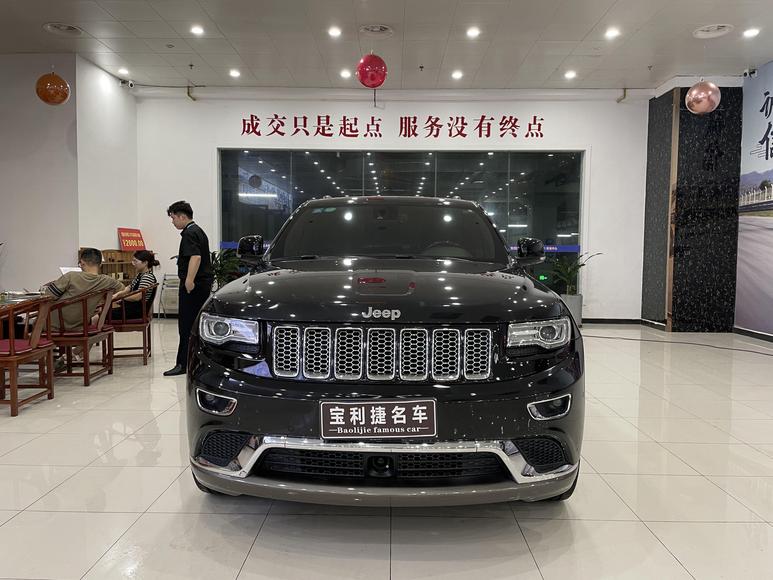 r1014552-jeep-grand-cherokee-2015_0