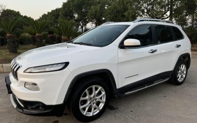 r1014559-jeep-cherokee-2018_0