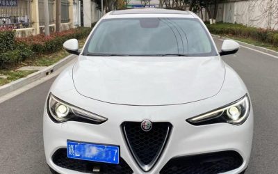 r1014805-alfa-romeo-stelvio-2019_0