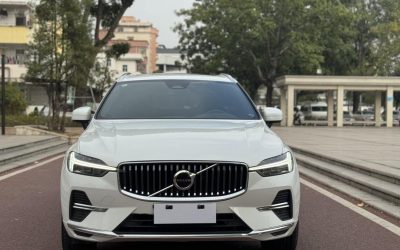 r1015077-volvo-xc60-2022_0