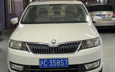 r1015416-skoda-rapid-2014_0