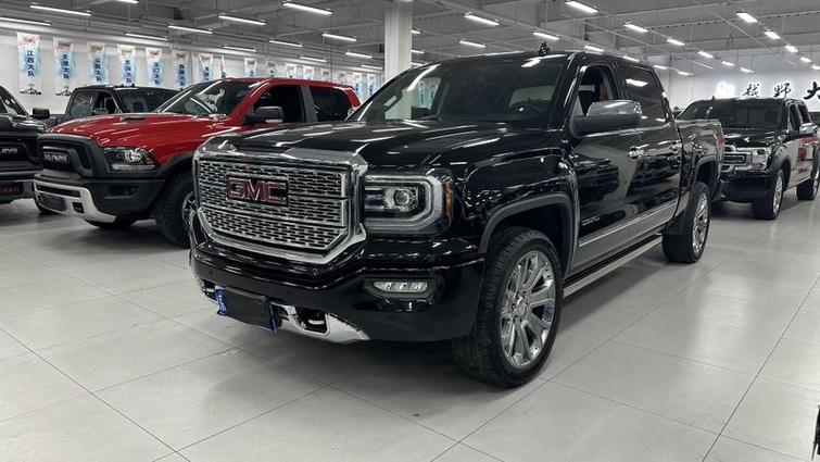 r1015525-gmc-sierra-2018_0