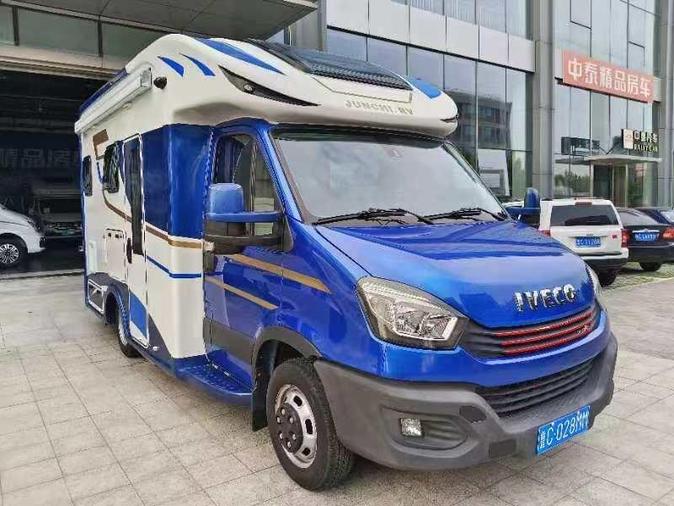 r1015609-iveco-daily-2019_0