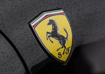r1015747-ferrari-458-2012_0