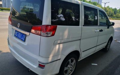 r1015810-dongfeng-succe-2015_0