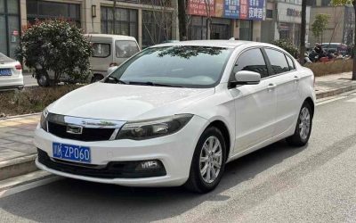 r1015856-qoros-3-2019_0