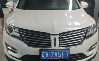 r1015897-lincoln-mkc-2017_0