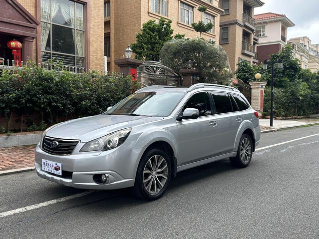r1015898-subaru-outback-2012_0