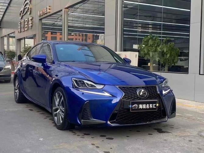 r1015923-lexus-is-2019_0