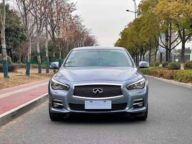r1015924-infiniti-q50l-2016_0
