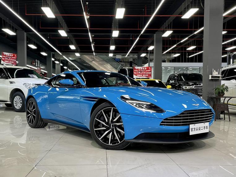 r1015931-aston-martin-db11-2023_0