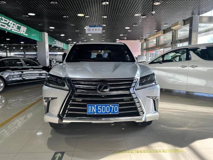 r1015984-lexus-lx-2018_0