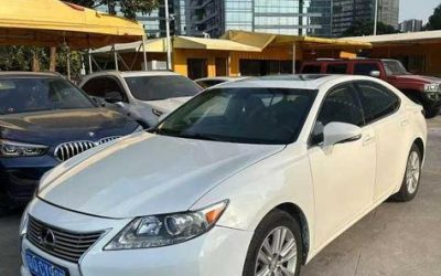 r1015996-lexus-es-2015_0