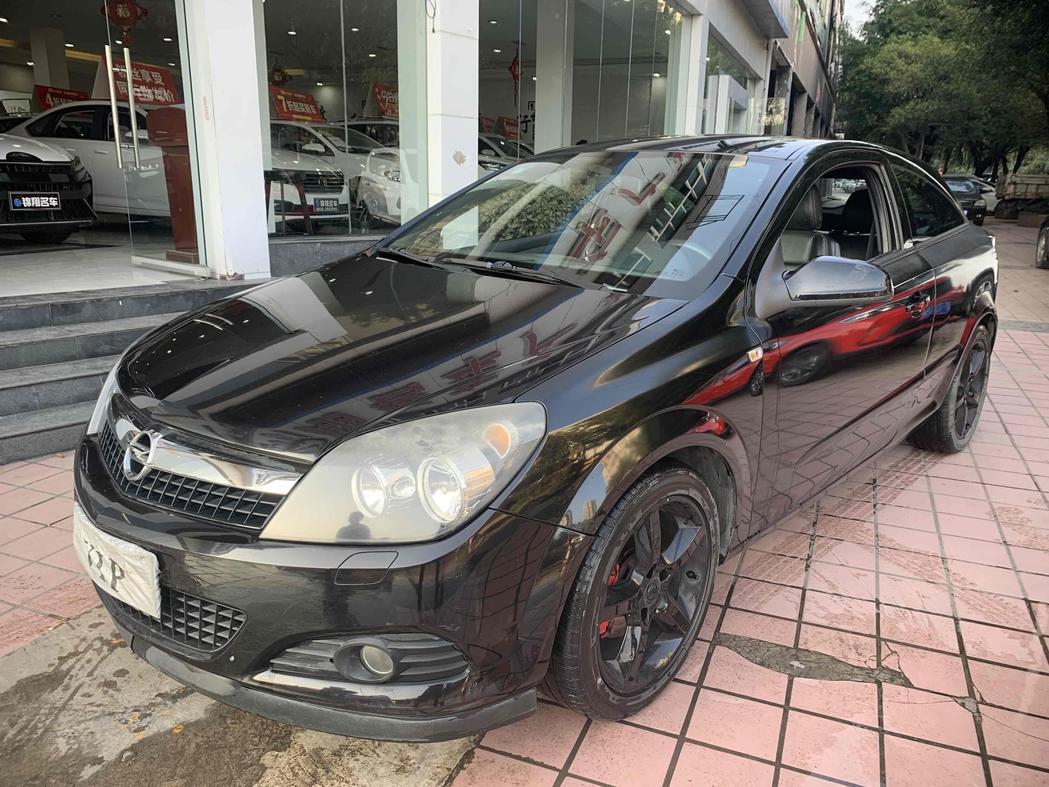 r1016122-opel-astra-2010_0