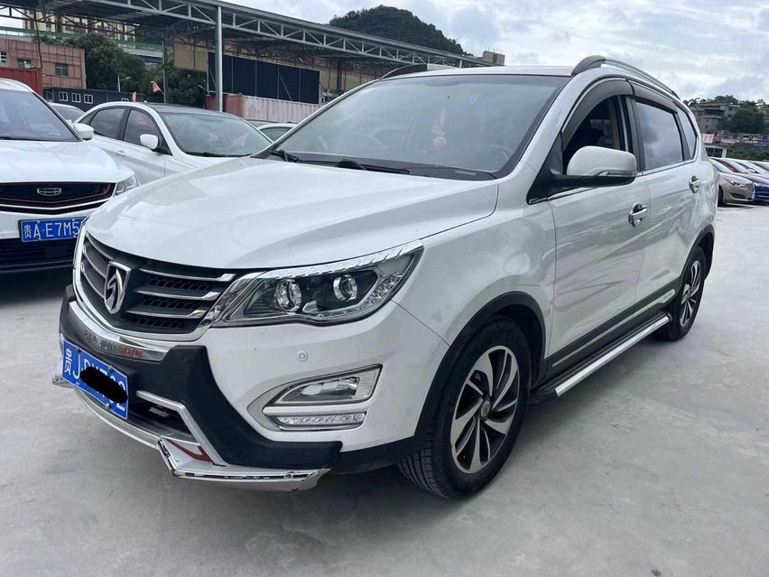 r1016151-baojun-560-2016_0