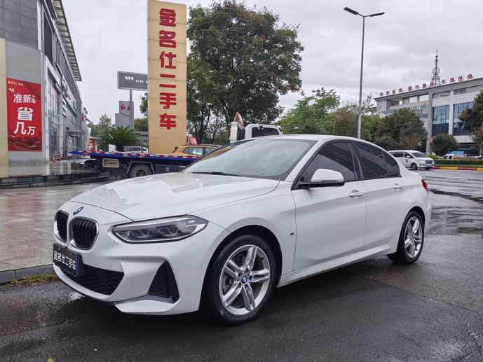 r1016176-bmw-1-series-2019_0