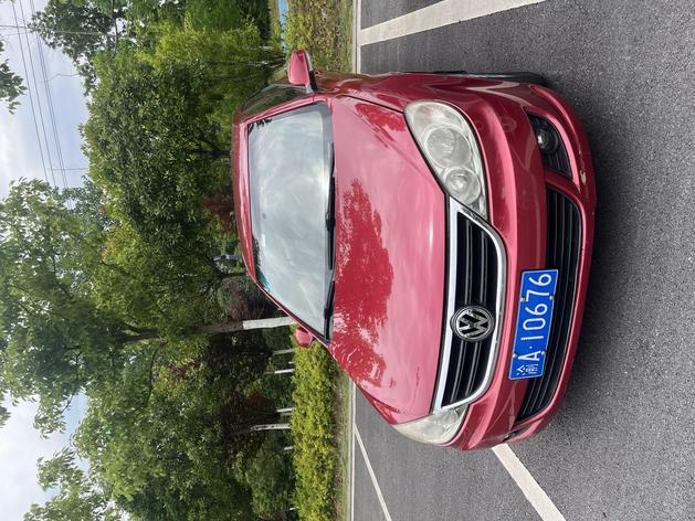 r1016232-volkswagen-lavida-2008_0