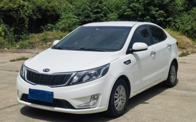 r1016240-kia-k2-2014_0