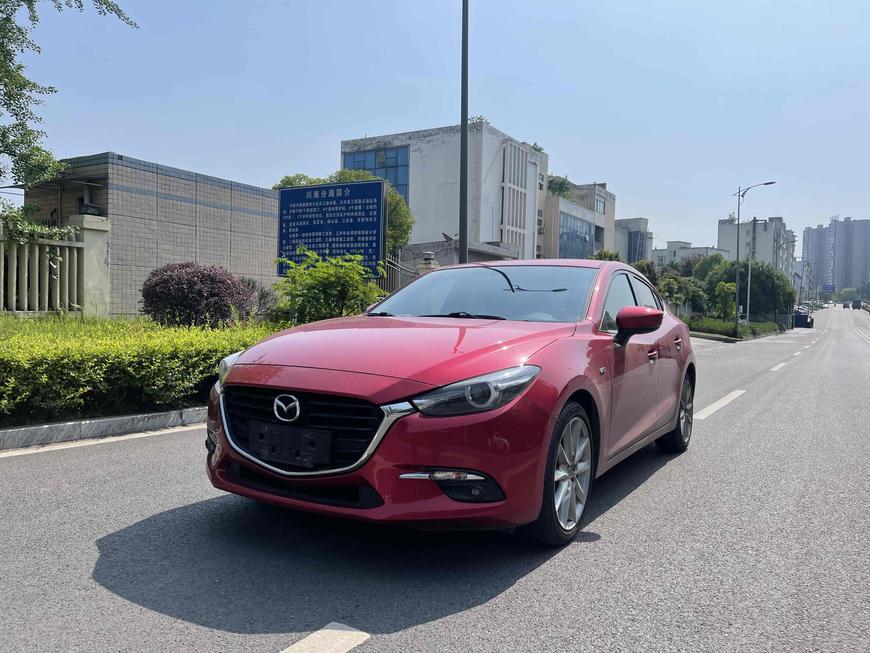 r1016245-mazda3-axela-2019_0