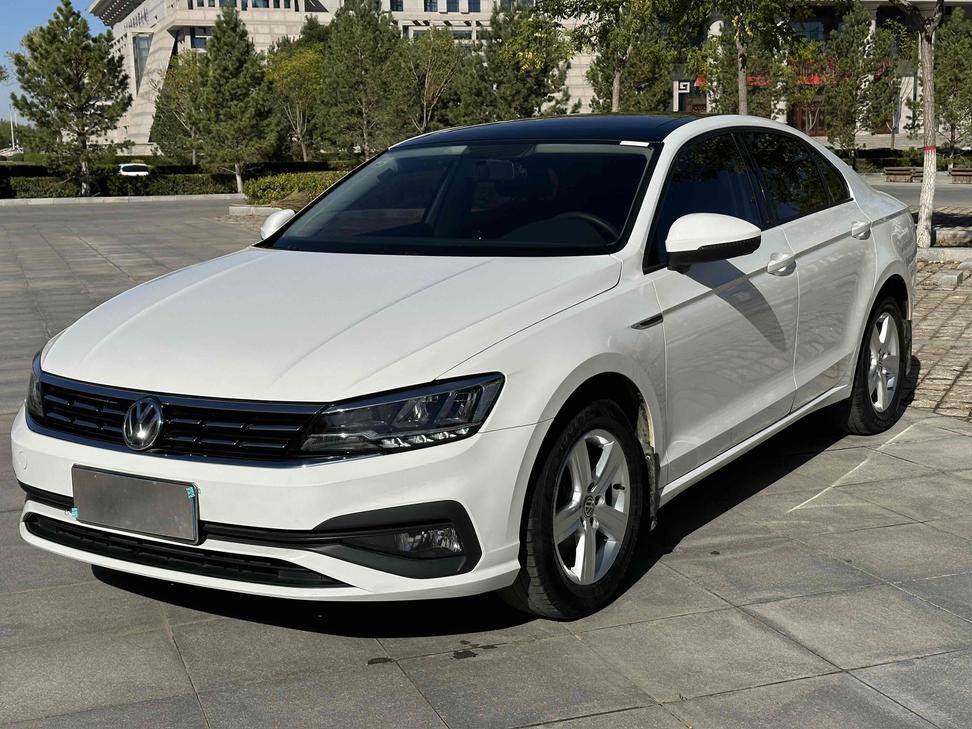 r1016246-volkswagen-lamando-2021_0