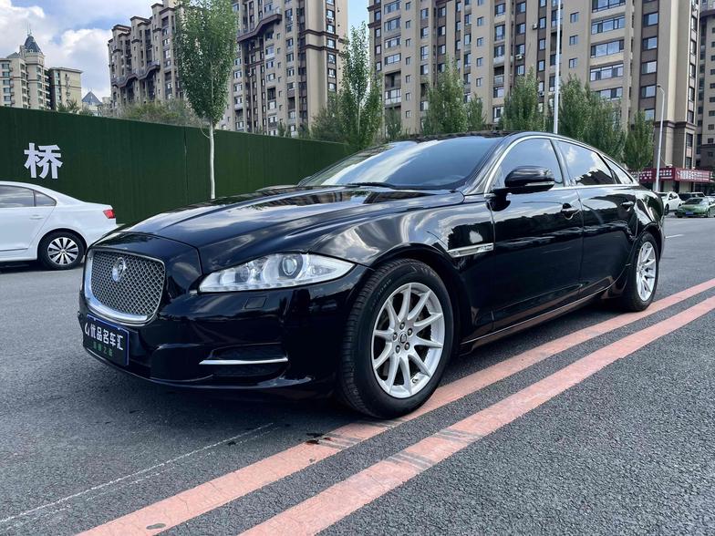 r1016279-jaguar-xj-2013_0