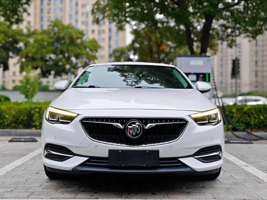 r1016290-buick-regal-2020_0