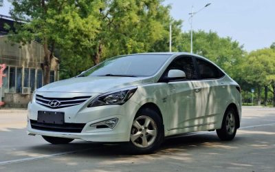 r1016309-hyundai-reina-2016_0
