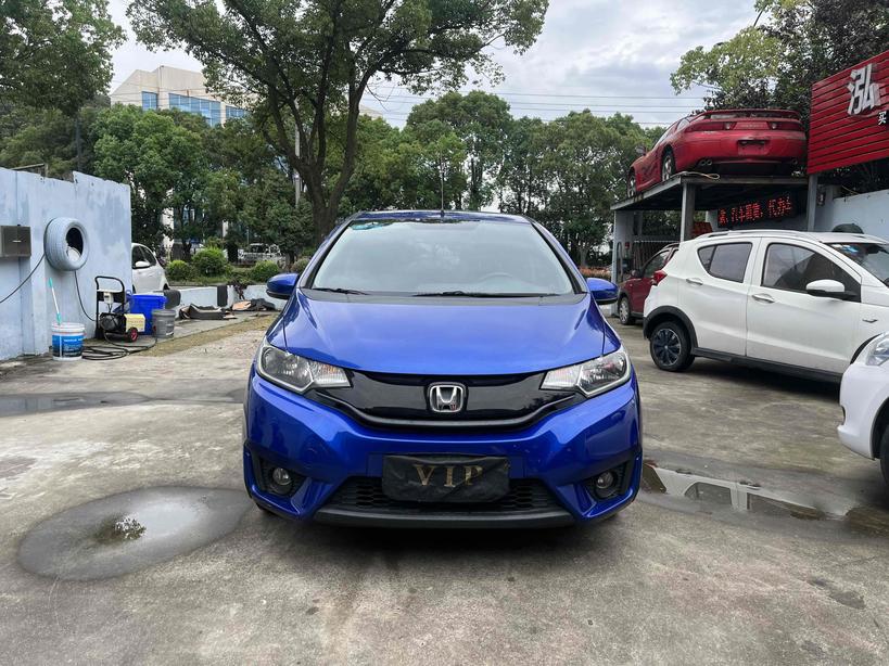 r1016335-honda-fit-2016_0