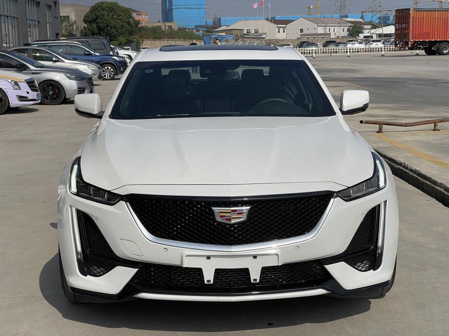 r1016358-cadillac-ct5-2024_0