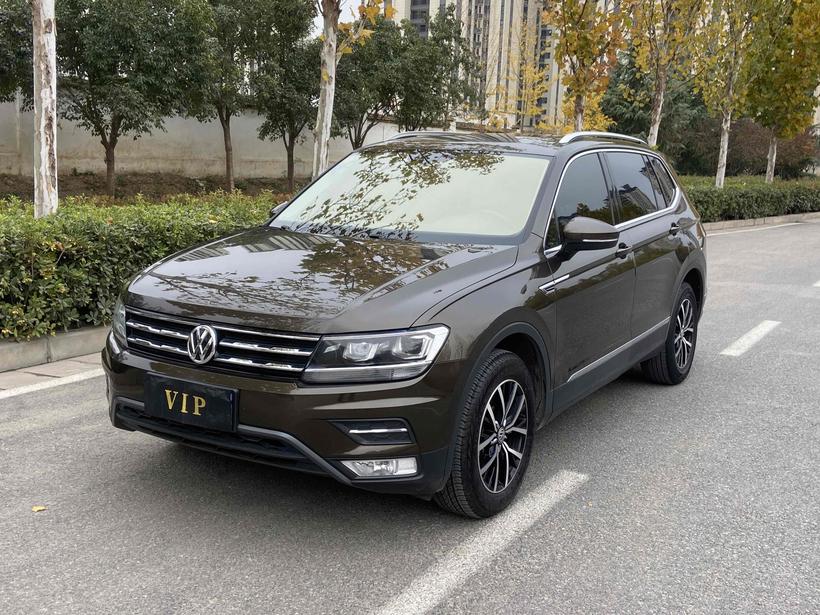 r1016385-volkswagen-tiguan-l-2018_0