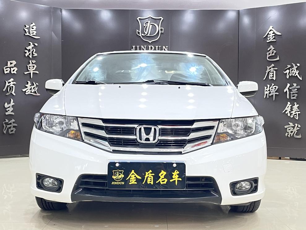 r1016430-honda-city-classic-2013_0