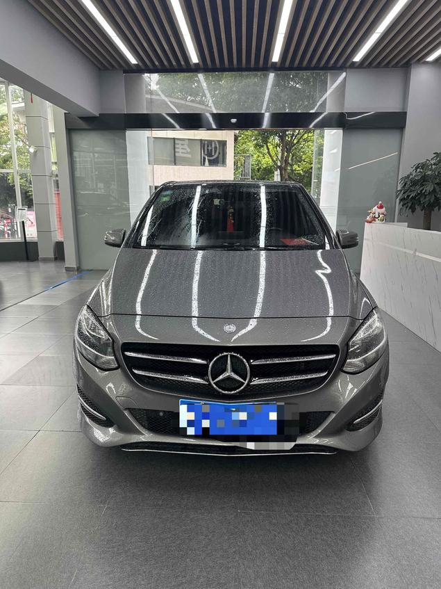 r1016507-mercedes-benz-b-class-2015_0