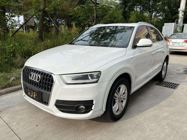 r1016538-audi-q3-2013_0