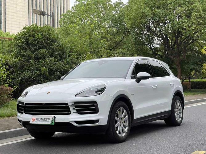 r1016545-porsche-cayenne-2019_0