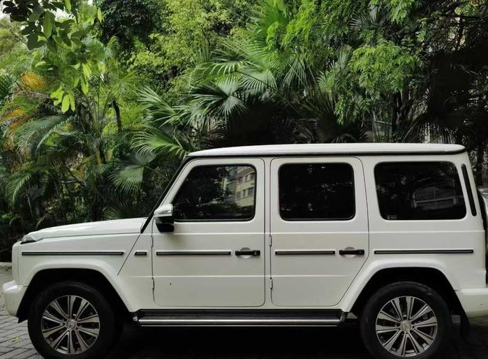 r1016579-mercedes-benz-g-class-2023_0