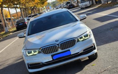 r1016588-bmw-5-series-2019_0