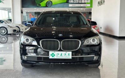 r1016620-bmw-7-series-2011_0