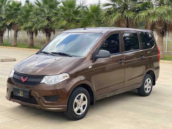 r1016698-wuling-hongguang-2017_0