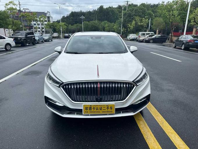 r1016708-hongqi-h5-2020_0