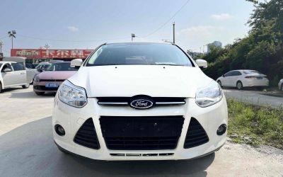 r1016740-ford-focus-2015_0