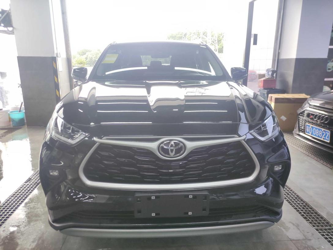 r1016755-toyota-highlander-2023_0
