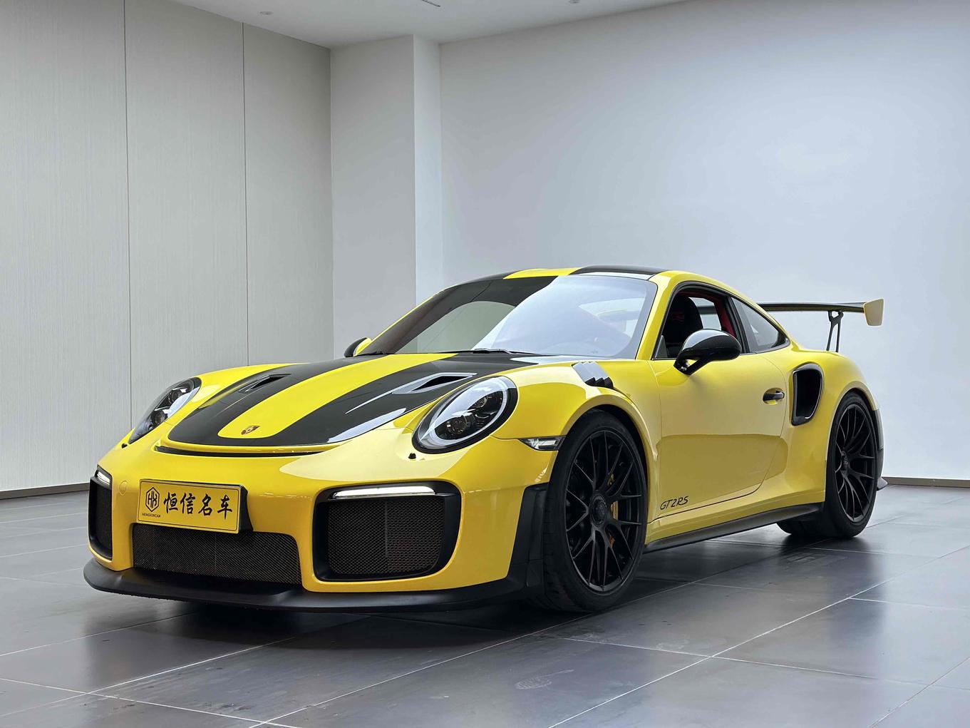 r1016821-porsche-911-2019_0