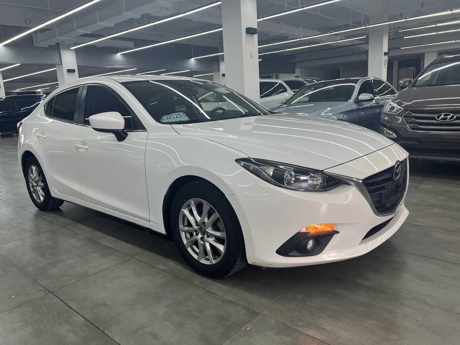 r1016828-mazda3-axela-2017_0