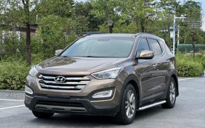 r1016832-hyundai-santa-fe-2014_0-1