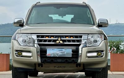 r1016845-mitsubishi-pajero-2017_0