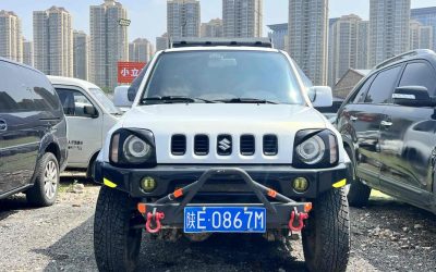 r1016978-suzuki-jimny-2009_0